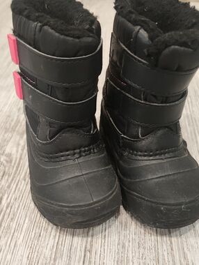 wonder nation Black Kids Snow Boots with Pink Accents